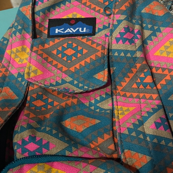 KAVU Original Rope Sling Bag Multicolor Boho Aztex So. Western Pattern Colorful main image 8